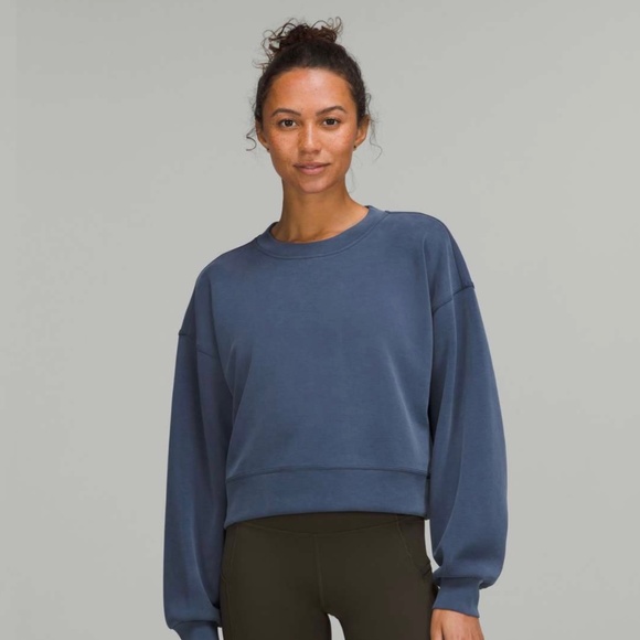 Lululemon Perfectly Oversized Cropped Crew *Softstreme in Mineral Blue - Picture 1 of 9